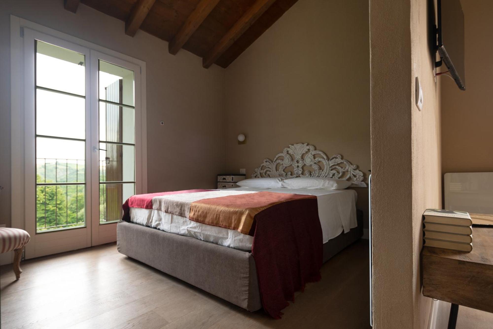 Luce Boutique Hotel Fortunago 外观 照片