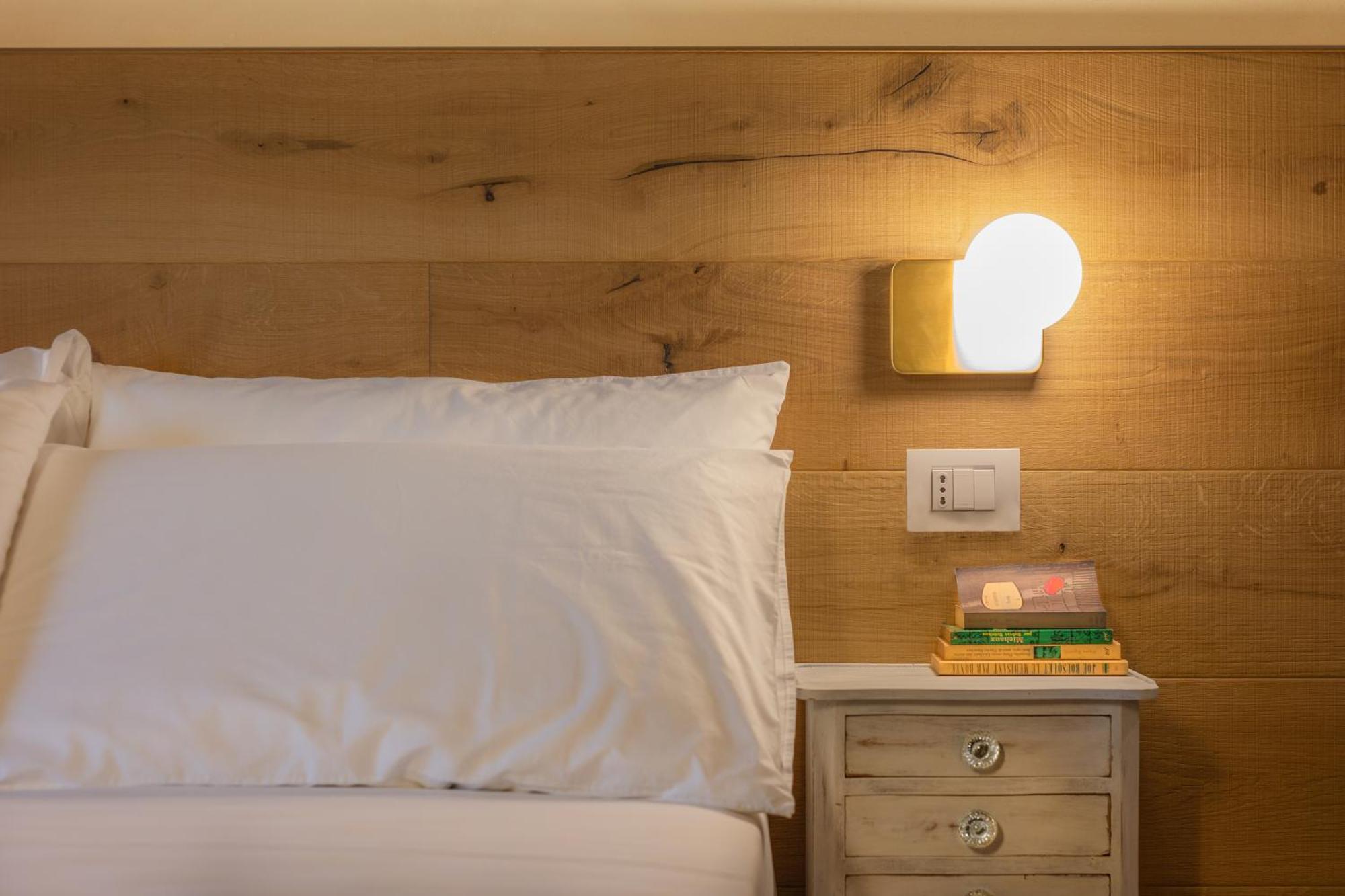 Luce Boutique Hotel Fortunago 外观 照片