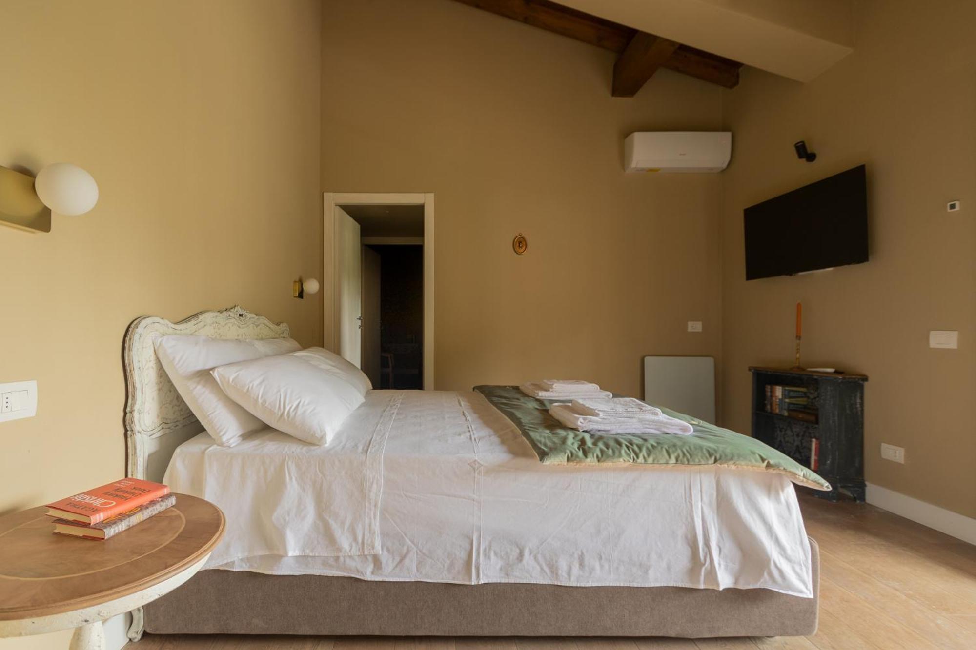 Luce Boutique Hotel Fortunago 外观 照片