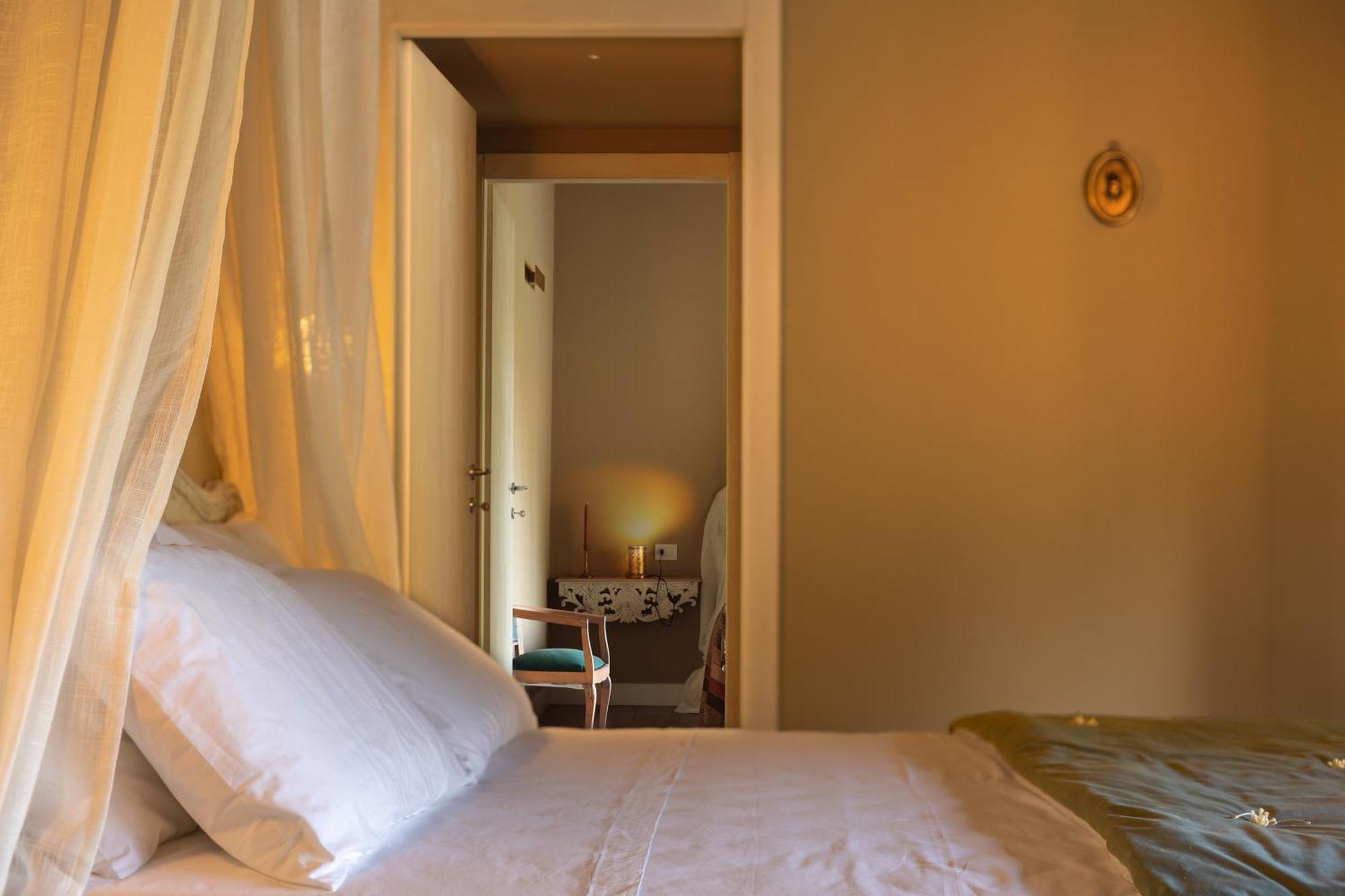 Luce Boutique Hotel Fortunago 外观 照片